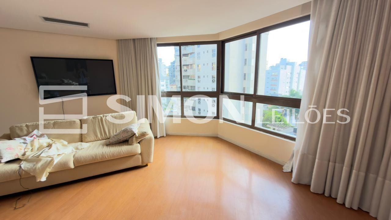 Apartamento em Curitiba - PR